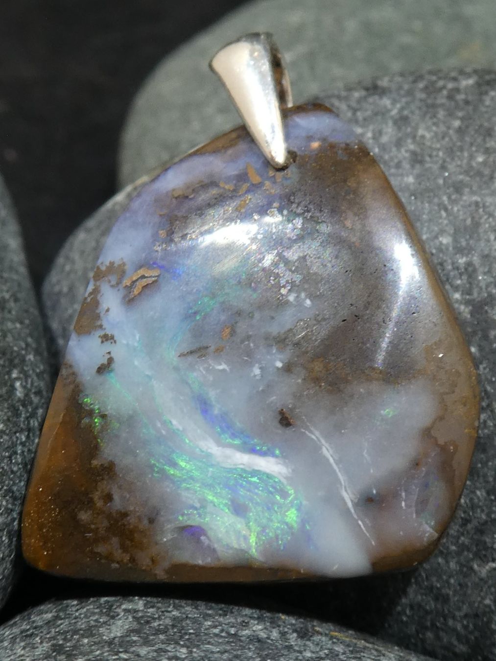Ciondoli: Anhänger Boulder Opal. – Nuovo (secondo la descrizione) da Niederbüren venduto da Raphael014 2