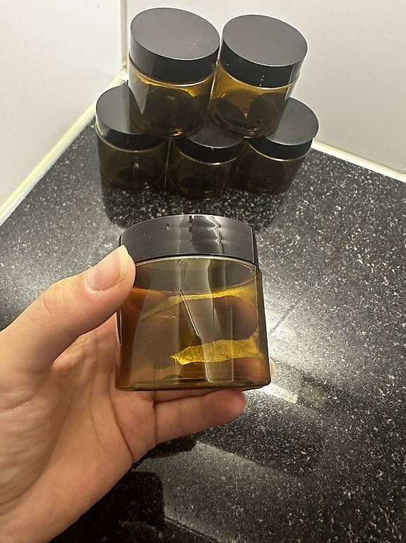 Behälter & Ähnliches: Plastiktiegel 60ml – Gebraucht aus Herisau von ste_jw5d