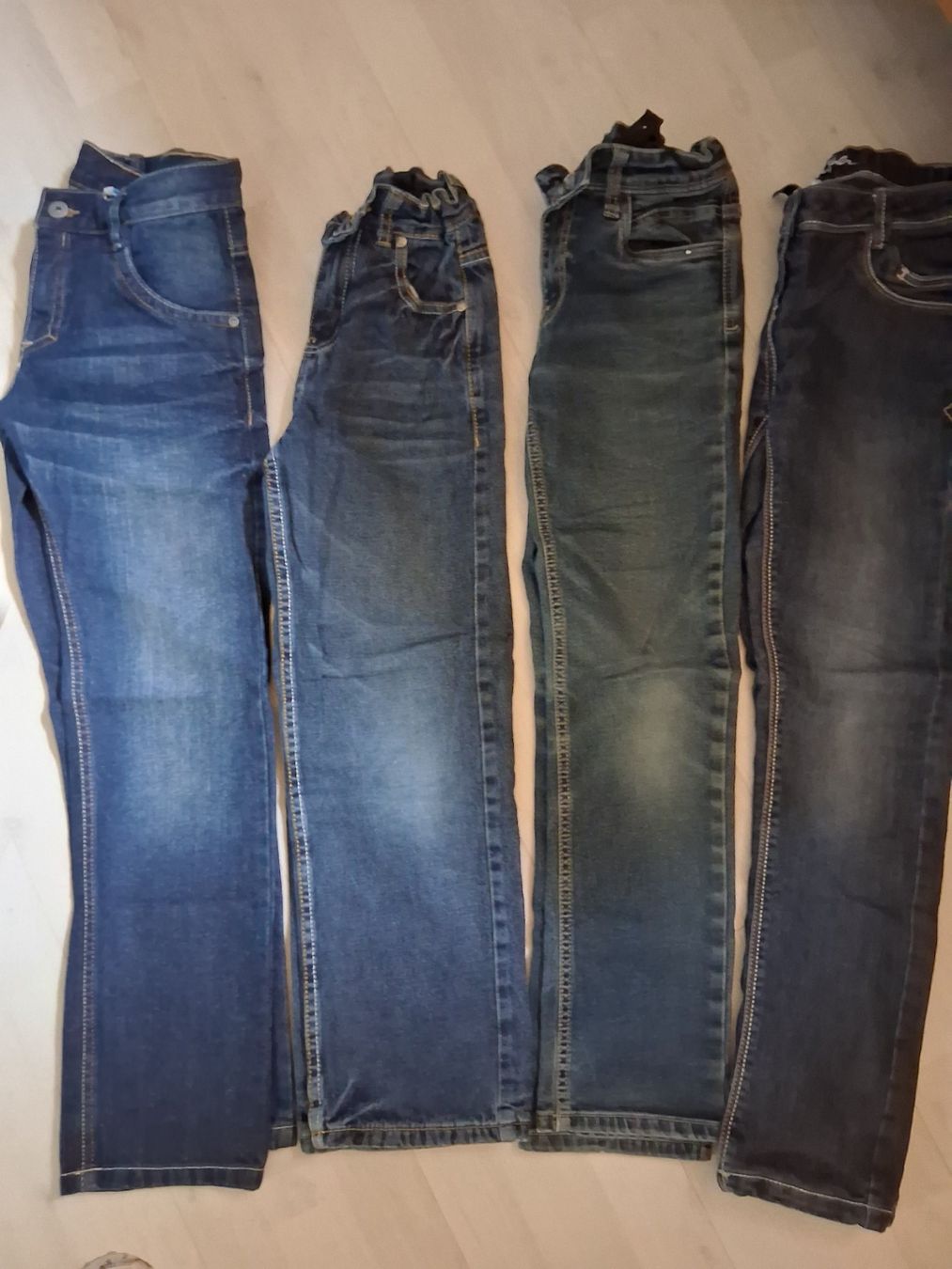 Pantaloni: 4 Top Jeans in gr 140 – Usato da Astano venduto da mclotto 1