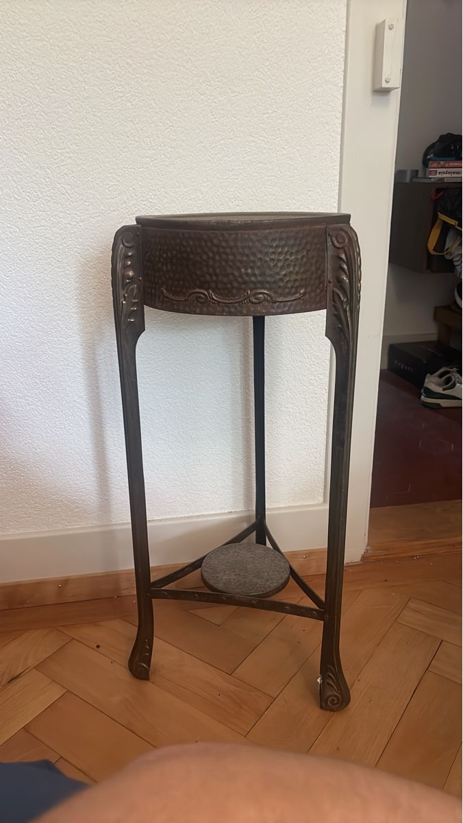 Tutte le decorazioni: Pflanzenständer Metall Jugendstil – Usato da Bern venduto da nie_9f8z
