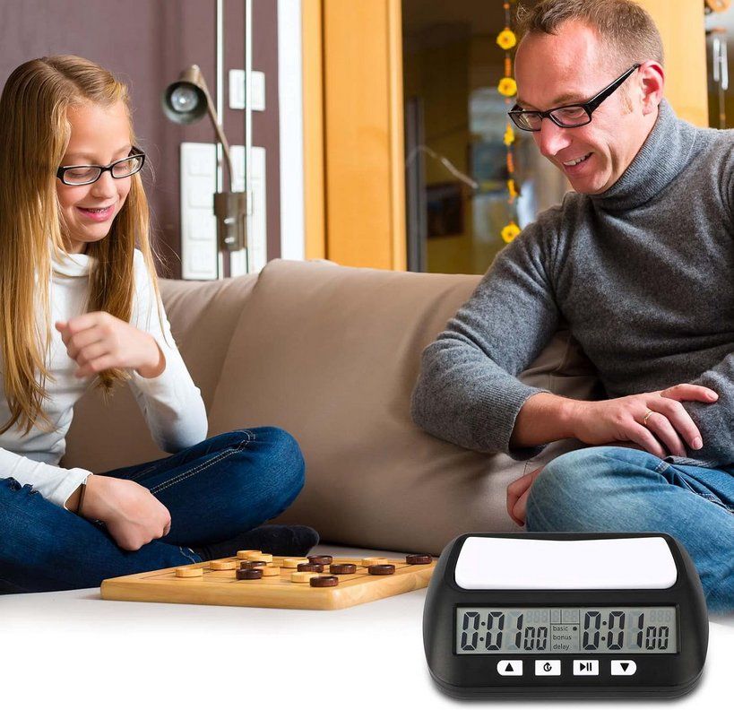 Orologi da terra & Orologi da parete: Digitale Schachuhr mit Multifunktionsanzeige Profi-Modell – Nuovo e nell'imballaggio originale da Genève venduto da Anna-38 1