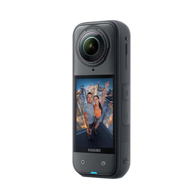 Insta360 Action Cam: Insta360 X5 Essentials Bundle mit Garantie bis 2028 – Nuovo (secondo la descrizione) da Büsserach venduto da Hot_Shots 4