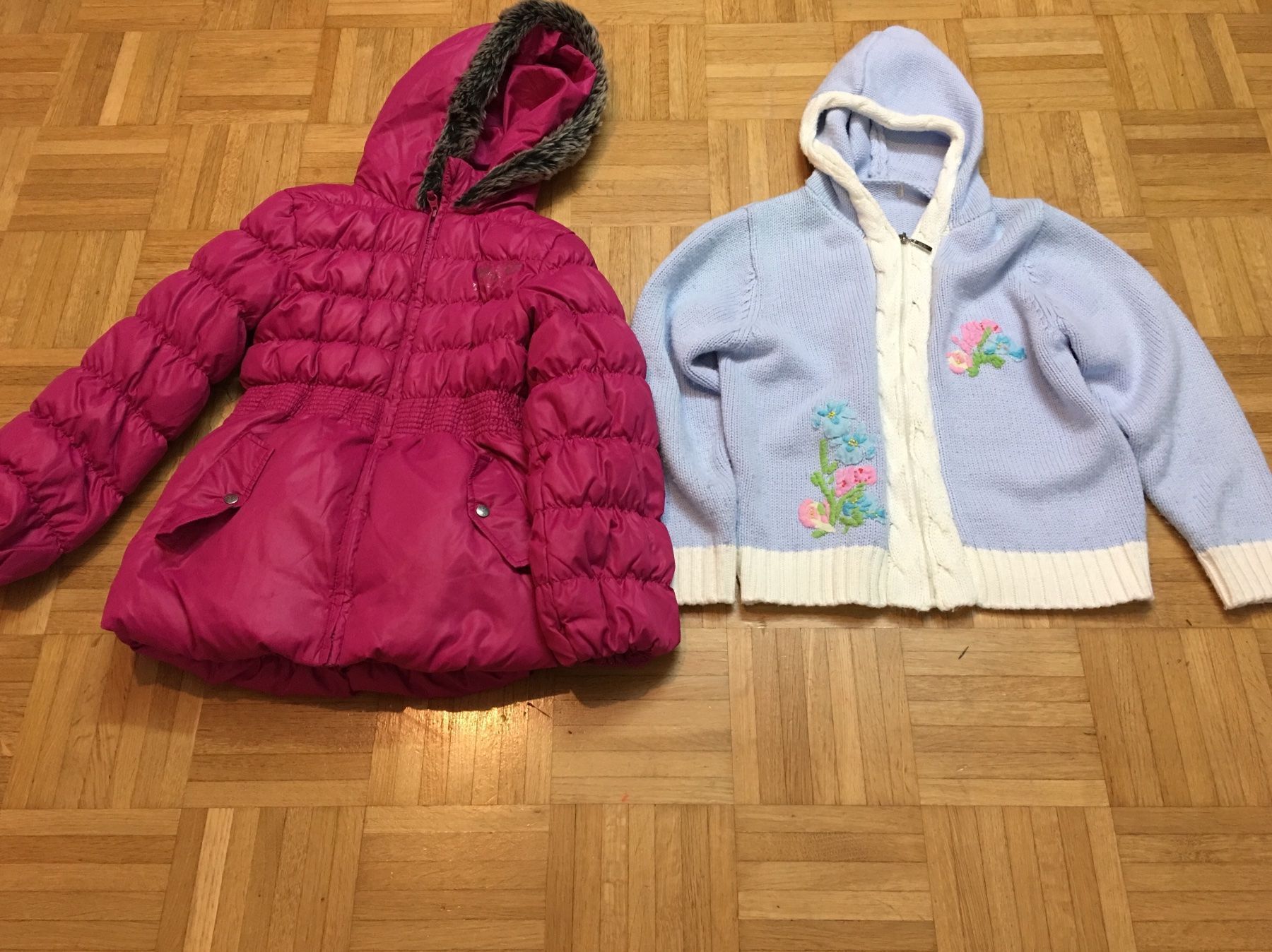 Vestes & Manteaux: 2 Jacke Gr 128/134 – D'occasion à Biel/Bienne par philong