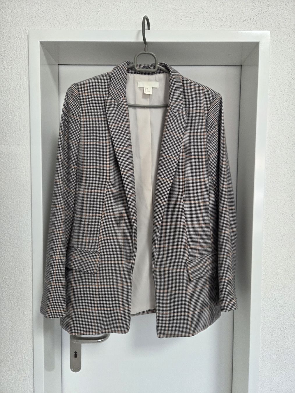 H&M Giacche: Blazer Karriert – Nuovo (secondo la descrizione) da Adligenwil venduto da Die-Fundgrueb-CH
