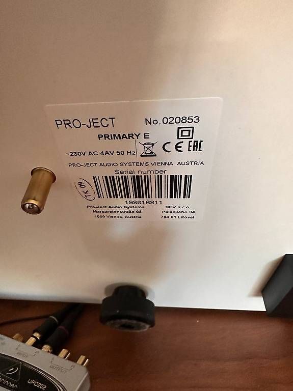 Plattenspieler: Pro-Ject Primary-E Plattenspieler inkl. Vorverstärker – Gebraucht aus Zürich von rj82 2