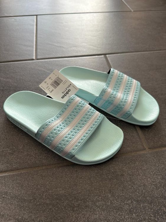 Neue Adidas Adiletten in Hellblau Grösse 37 Kaufen auf Ricardo