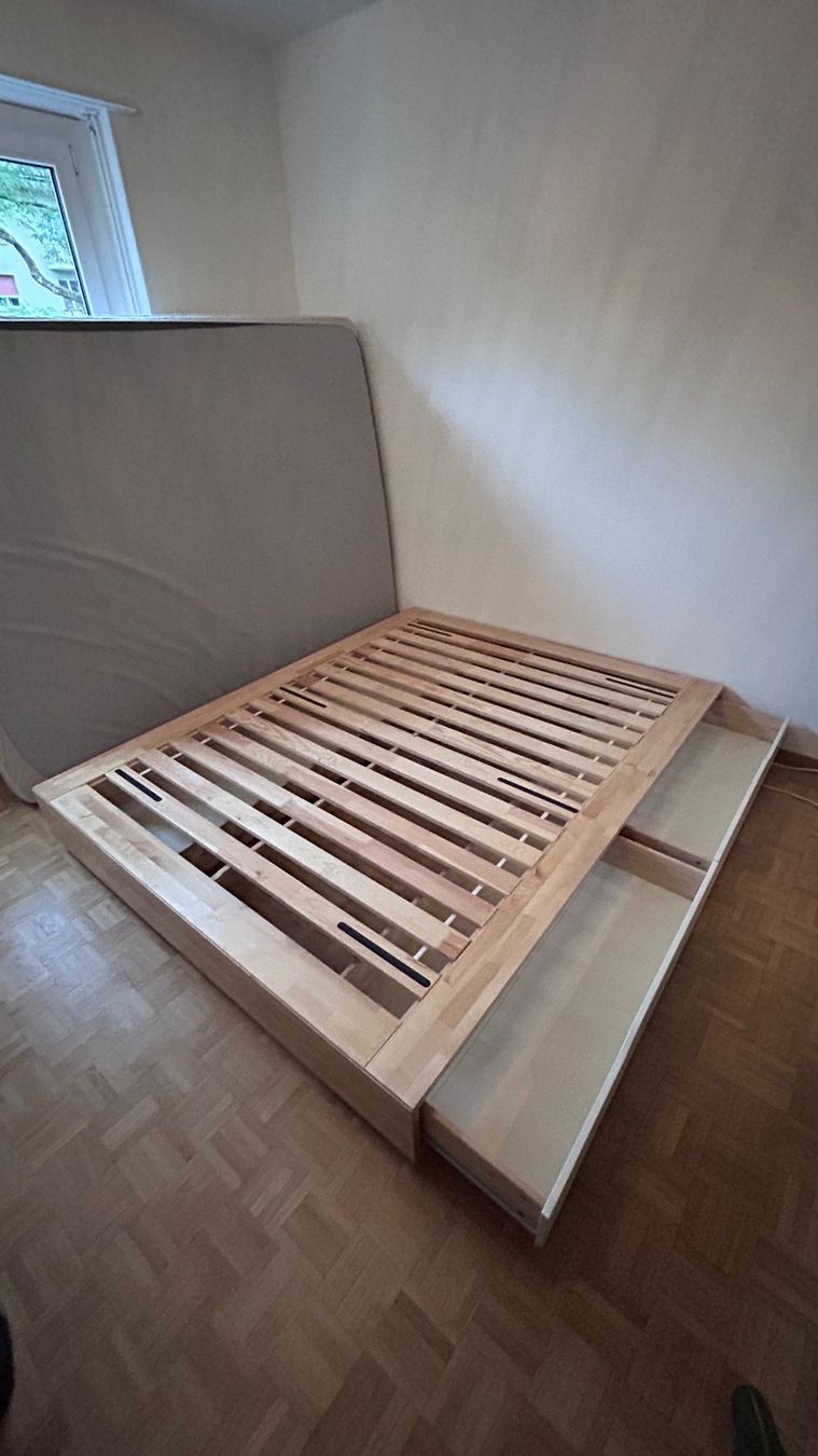 Ikea Lits: Doppelbett mit Schubladen – D'occasion à Bern par huber_92 1