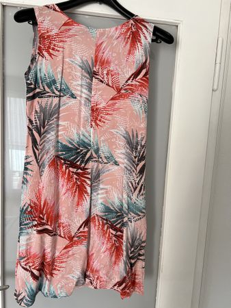 Sommerkleid Gr. M luftig bunt Palmenmuster Viskose Druckklei