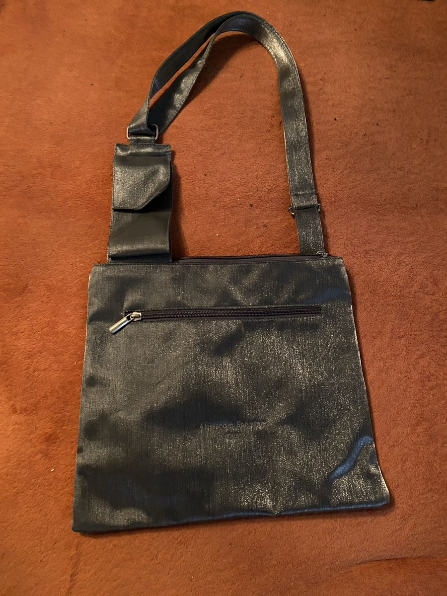 Borse da donna: Tasche – Usato da Gretzenbach venduto da Cantate