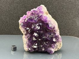 Amethyst geode - Mineral