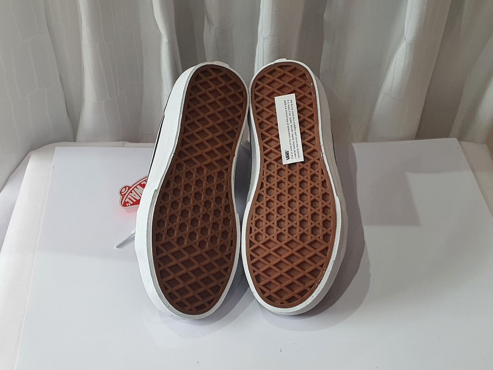 Vans Scarpe per ragazzi: Gr. 32 - VANS Kinderschuhe, Neu – Nuovo e nell'imballaggio originale da Nürensdorf venduto da kin_2jn6 4