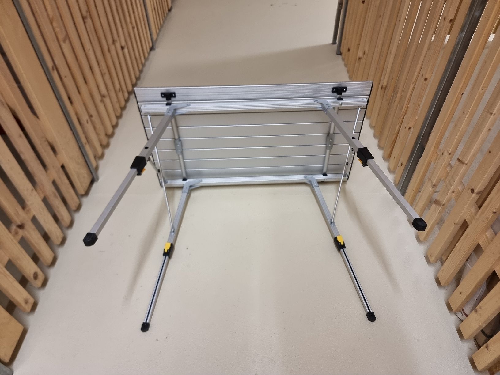 Outwell Tables: Outwell Tisch – D'occasion à Einsiedeln par HabaschCH 1
