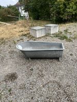 Antike Kinder Badewanne verzinkt dicht