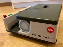 Diaprojektor Leica Pradovit 153 IR inkl. Zubehör