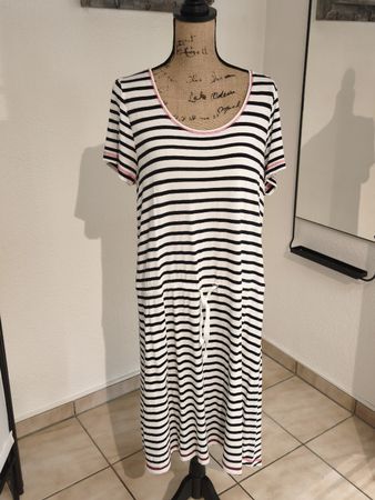Sommerliches Streifenkleid, Grösse XL, Top Zustand!