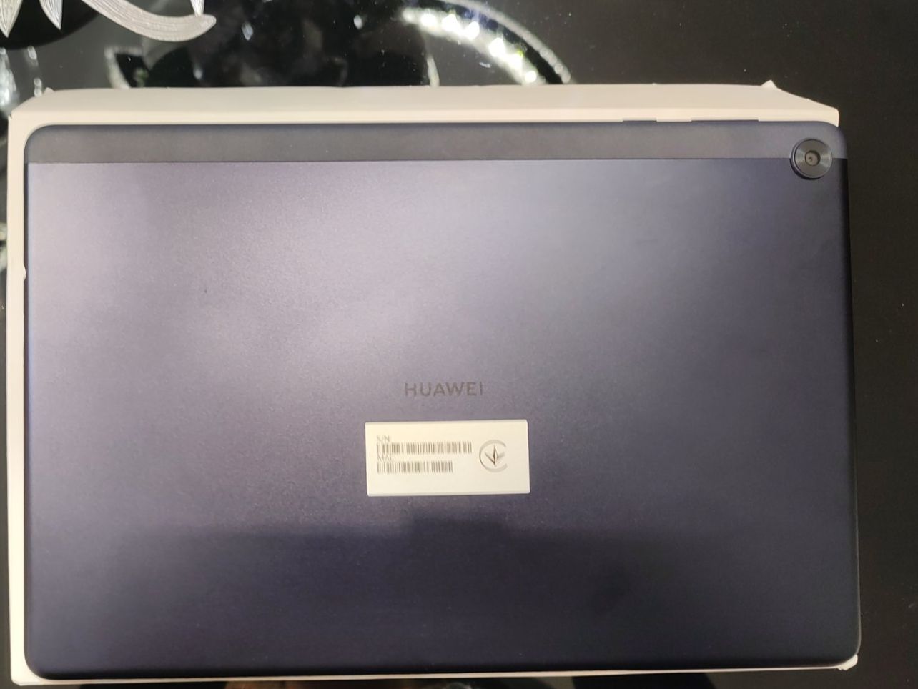 Huawei Tablet PC: Wenig Gebrauchtes Tablet – Nuovo (secondo la descrizione) da Niederbipp venduto da cra_9xqn 1