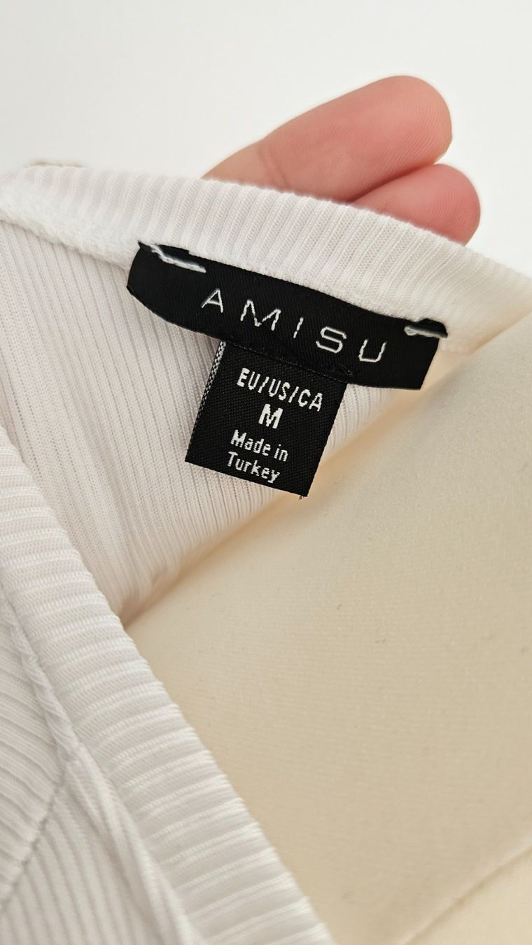 T-shirt: T-Shirt – Usato da Bülach venduto da Recherchieren 3