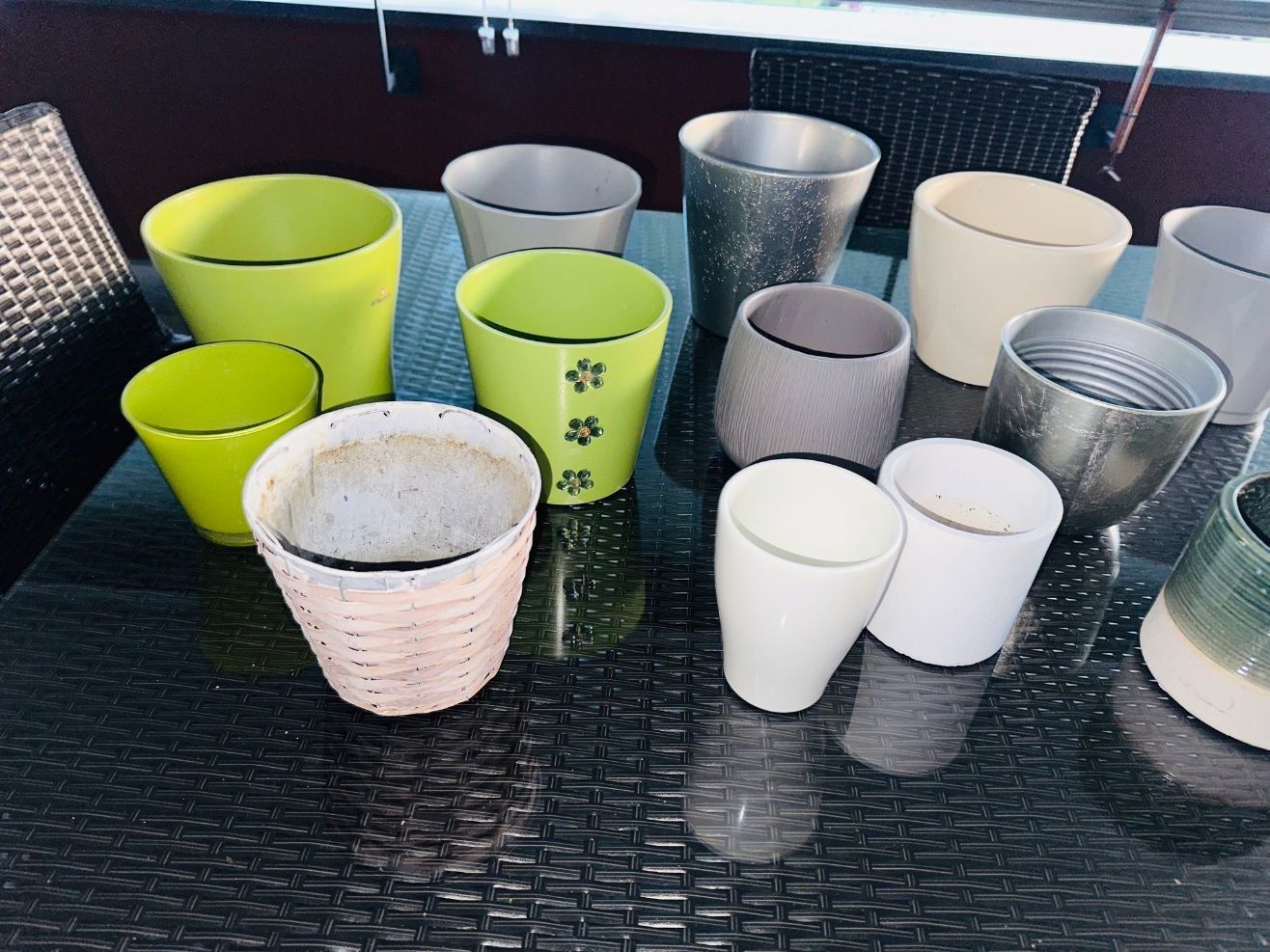 Pots de fleurs: 15 Blumentöpfen – D'occasion à Fällanden par LetiRobi