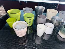 15 Blumentöpfen