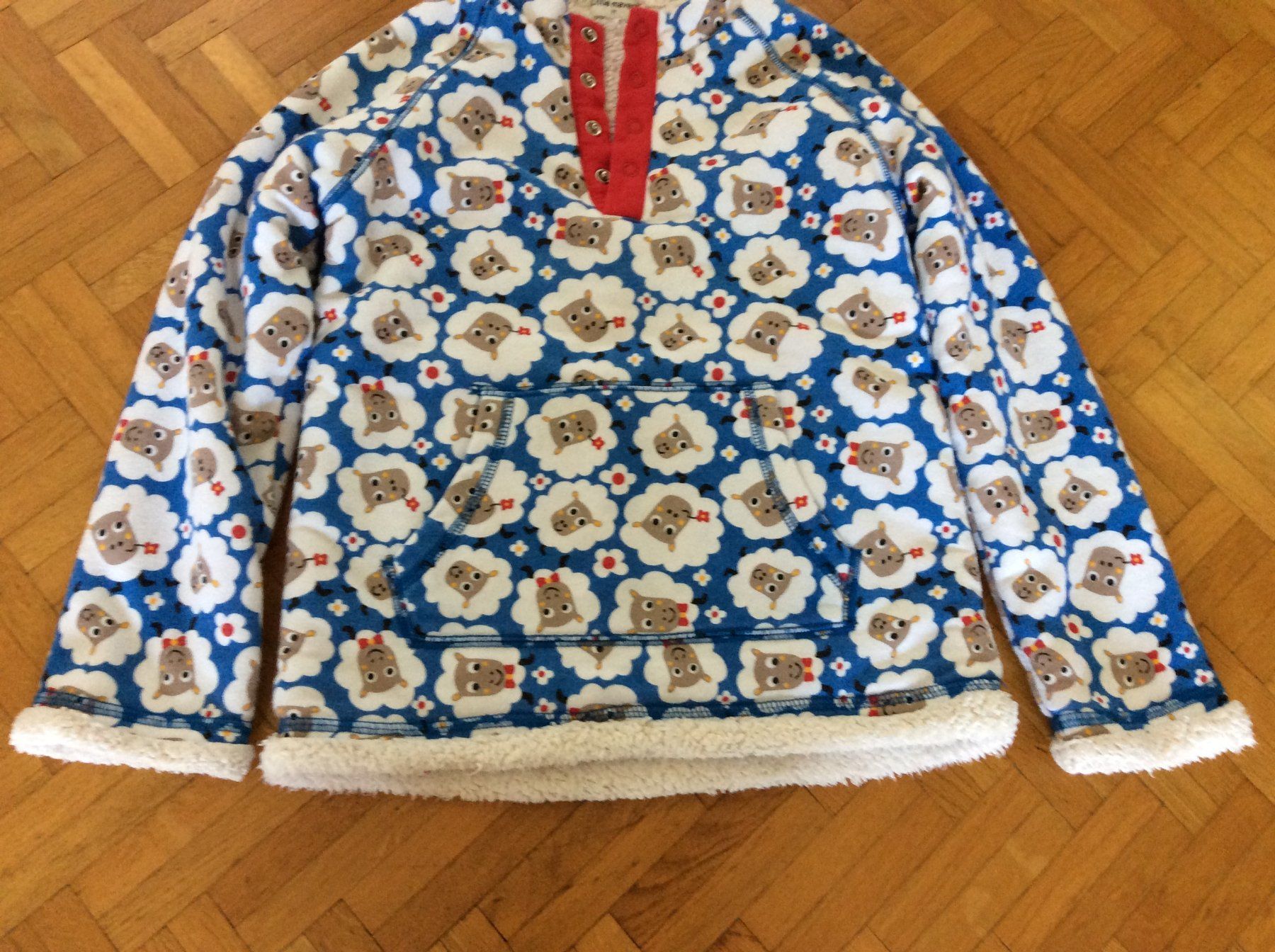 Pullover & Sweatshirts: Pull motif mouton super chaud 6-7 ans et mois – Gebraucht aus Le Mont-Pèlerin von dundun1 3