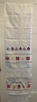 Schönes Zier-Stoffband mit Handstickereien, 26 x 176 cm