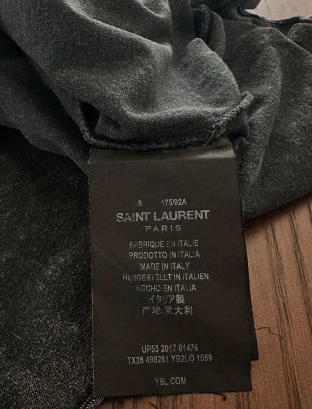 Saint Laurent T-shirt: T-shirt Saint Laurent – Usato da La Chaux-de-Fonds venduto da rub_sy2r 2