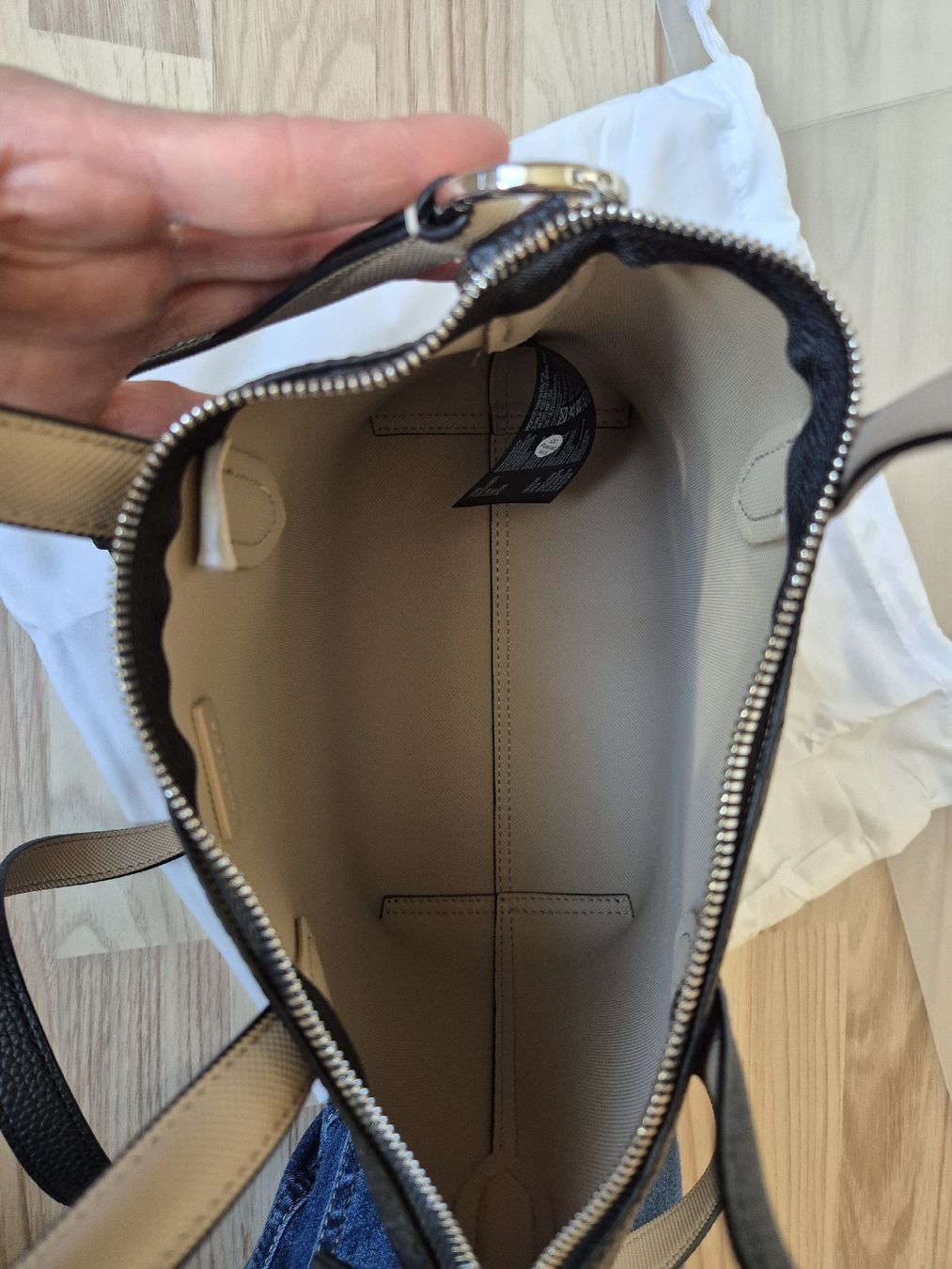 Lacoste Borse da donna: NEUE LACOSTE Schulter- Handtasche – Nuovo (secondo la descrizione) da Unteriberg venduto da VOI_69 1