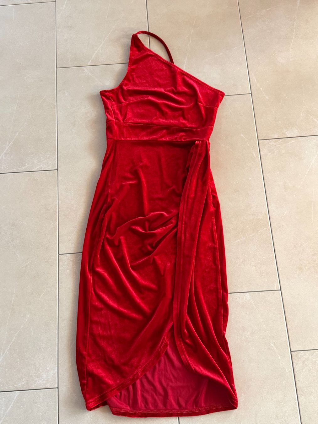 Vestiti: Elegantes rotes Samtkleid - One Shoulder / Abendkleid – Usato da Meierskappel venduto da cgo_bp8w