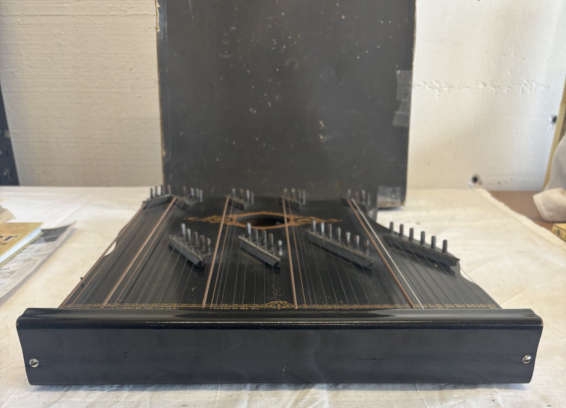 Musikinstrumente: Akkordzither Aeol Amerika antik – Gebraucht aus Suhr von Brocki-Suhr 9