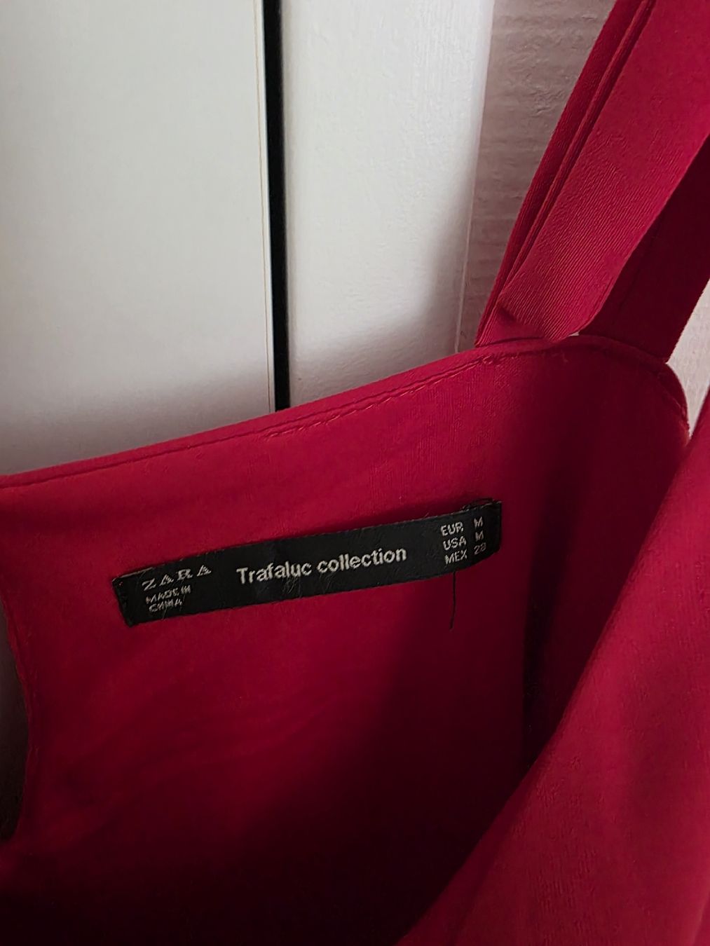 Zara Vestiti: Zara rotes Kleid – Gr. M – Nuovo (secondo la descrizione) da Zürich venduto da akw_n6nd 2