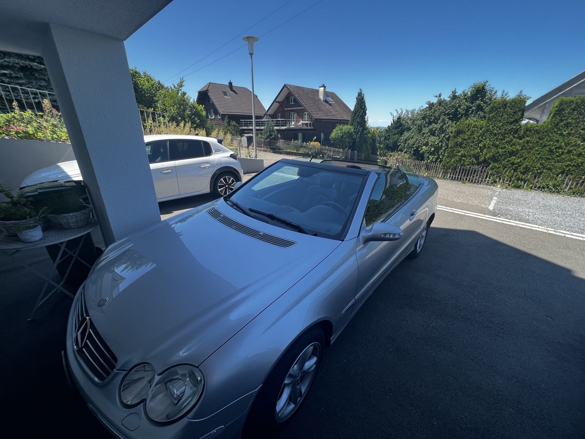 Mercedes-Benz Automobili: Mercedes CLK Cabrio – Usato da Meggen venduto da megaale 4