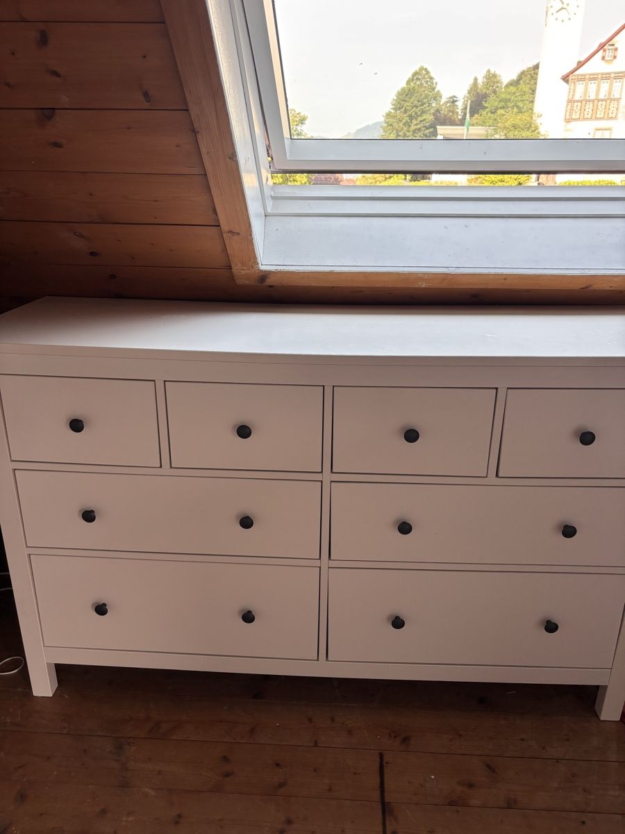 Ikea Cassettiere: Ikea Hemnes Kommode mit 8 Schubladen  – Usato da Rebstein venduto da Claudi1807