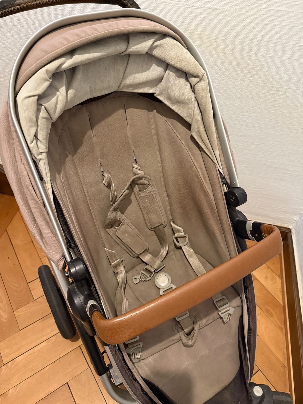 Joolz Poussette: Joolz Kinderwagen mit Zubehör + Babyschale – D'occasion à Basel par badewannenpiratin 2