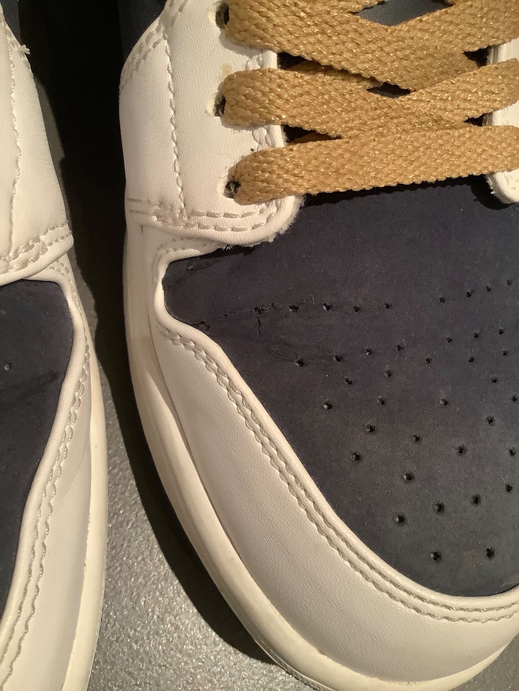 Jordan Herrenschuhe: Air Jordan 41 – Neu (gemäss Beschreibung) aus Schlieren von  7
