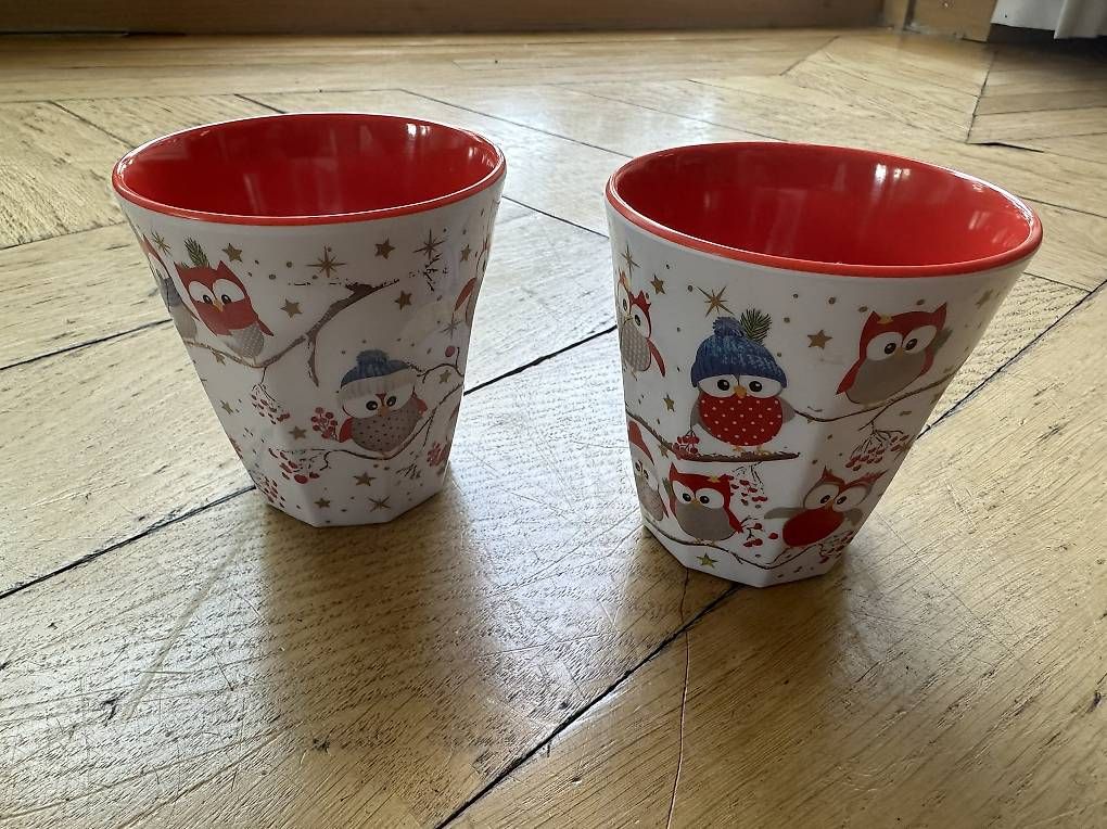 Tazze: 2 Melamin Becher mit Eulenmotiv – Usato da Zuerich venduto da Tozde 2