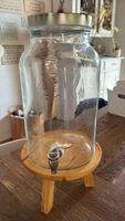 Getränkespender Glas mit Zapfhahn und Holzständer