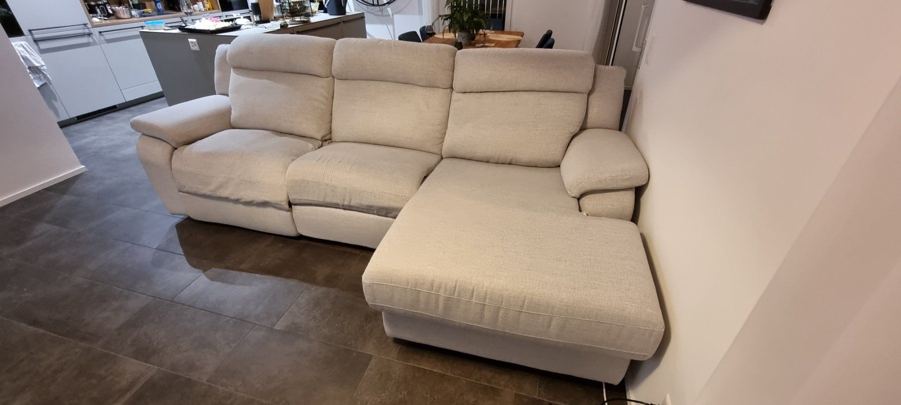 Sofas: Corner Sofa Electric Recliner / Ecksofa mit Relaxfunktion – D'occasion à Zürich par mik_2vmz 1