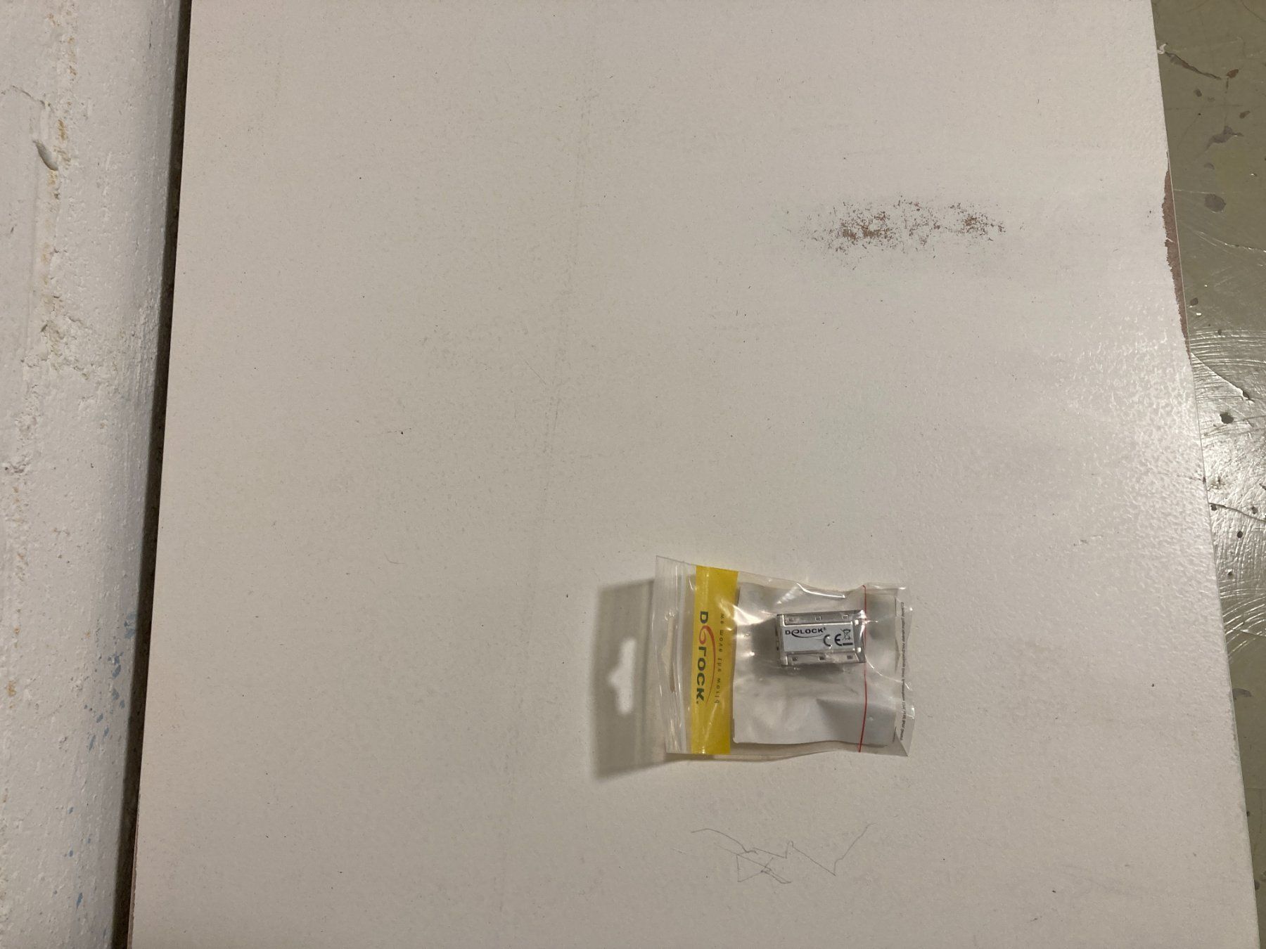 Unità & Adattatore: Delock Adapter RJ45 jack>jack – Usato da Hinterkappelen venduto da deev 1
