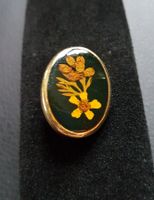Brosche mit Blumen