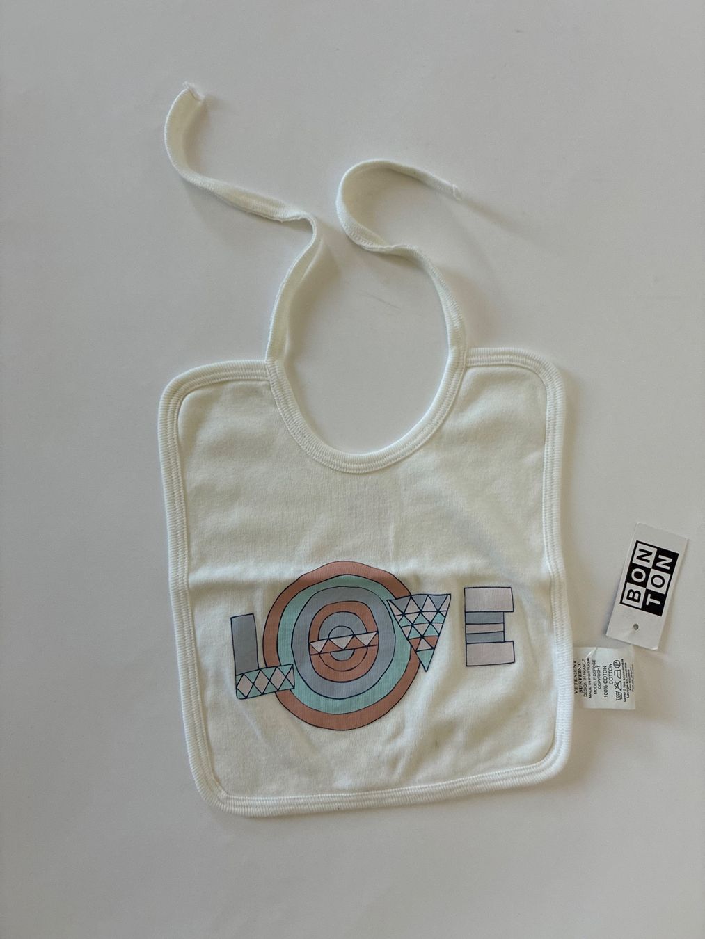 Repas pour bébés: BonTon Lätzchen NEU – Neuf avec emballage d'origine à Fribourg par waves55