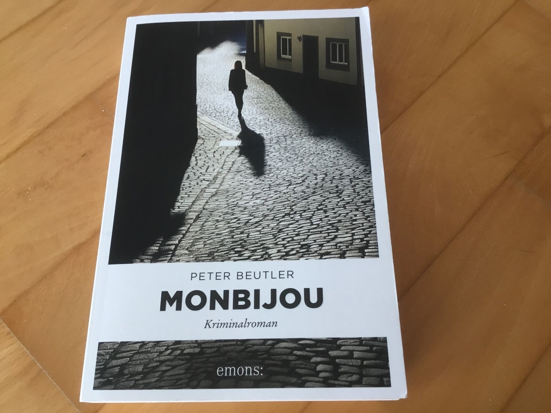Libri: Peter Beutler: Monbijou - Kriminalroman! – Usato da Kerzers venduto da Georges3210