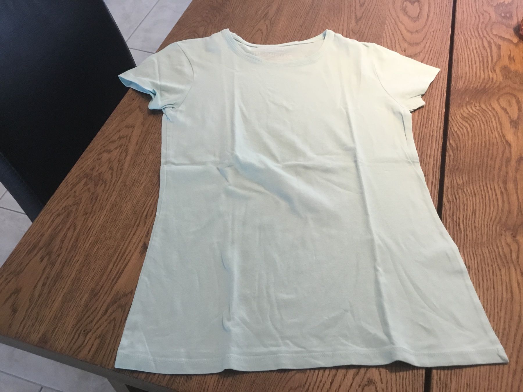 T-shirt: Schönes Tshirt Gr.38 – Usato da Würenlos venduto da Tina48