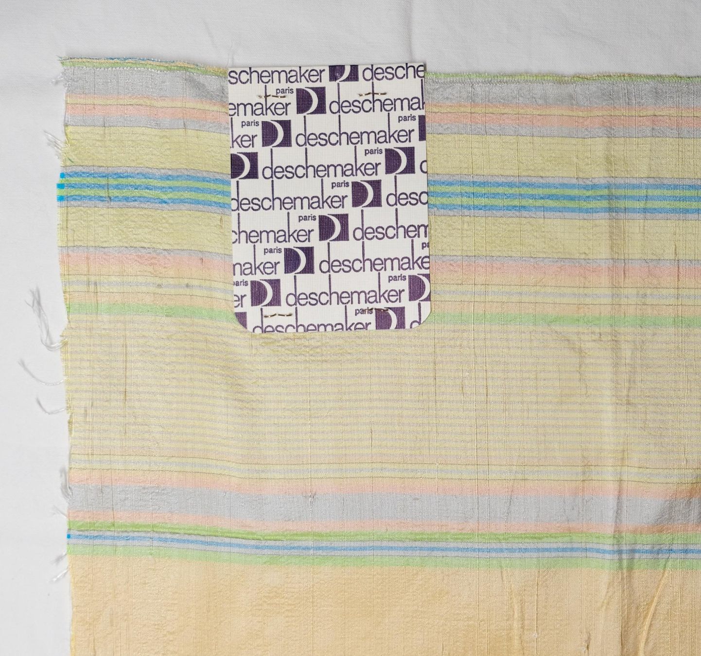Tessuti: Stoff Muster Seide Deschemaker Paris 60cmx105cm – Usato da Zürich venduto da Masala-Oase 3