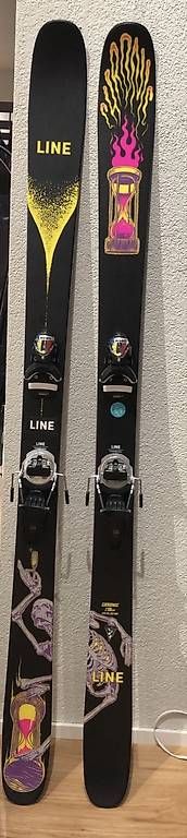 Skis: Freestyle / Allmountain Ski – Gebraucht aus Thierachern von mra_nf2j