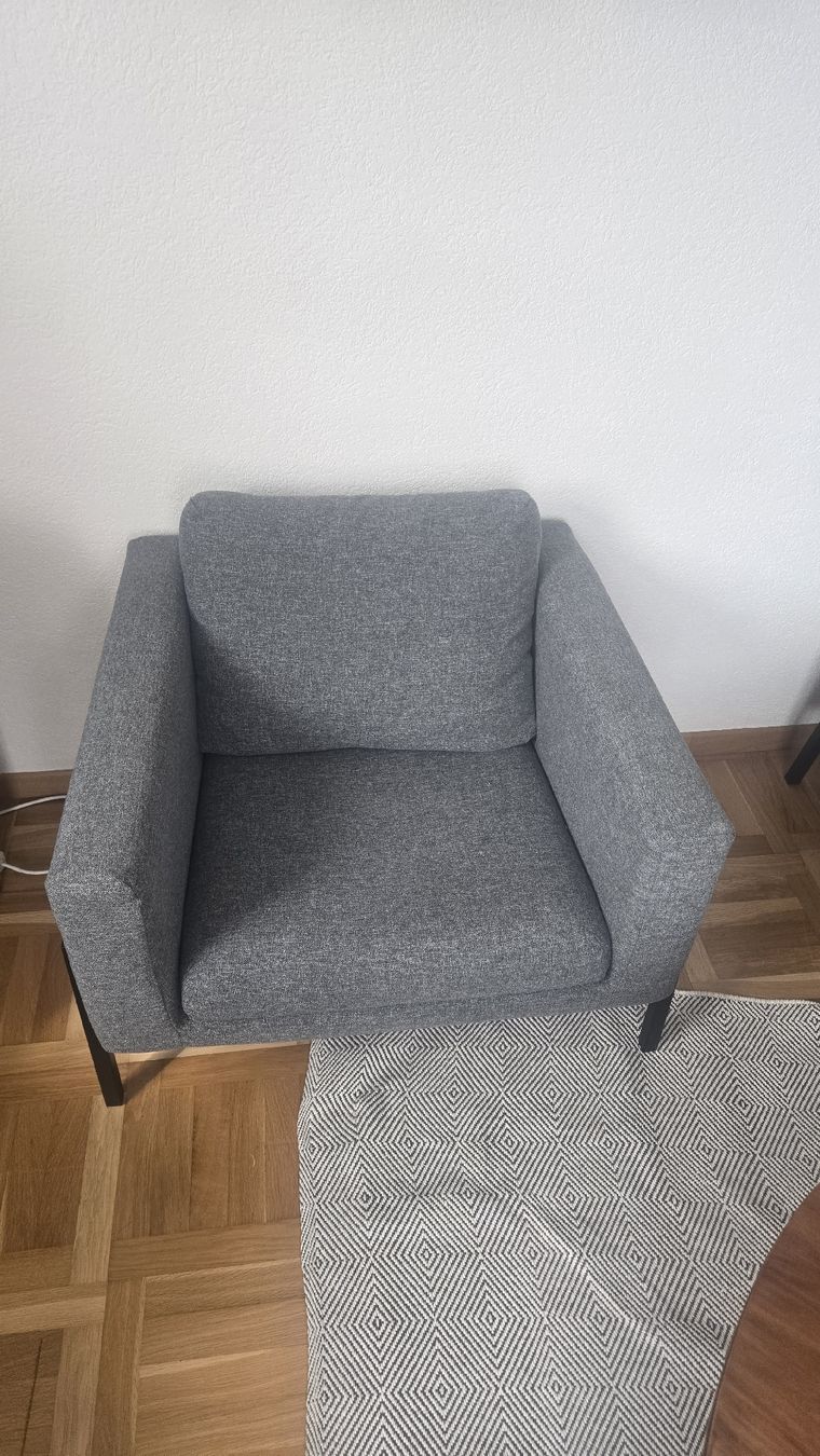 Fauteuils: Modern grey armchair - comfortable seat for home – D'occasion à Zürich par seb_ln82 2