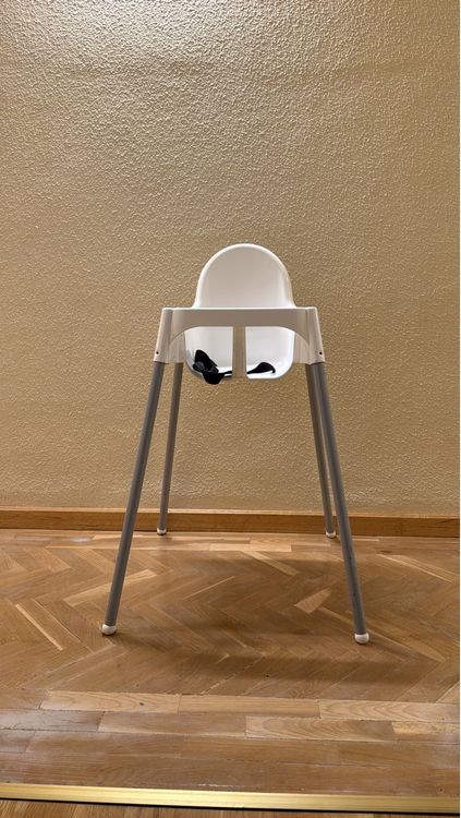Used Baby Highchair, White, Adjustable Height 1
