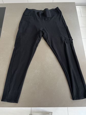 Schwarze Hose von Marc O'Polo, Grösse XL, Top Zustand!