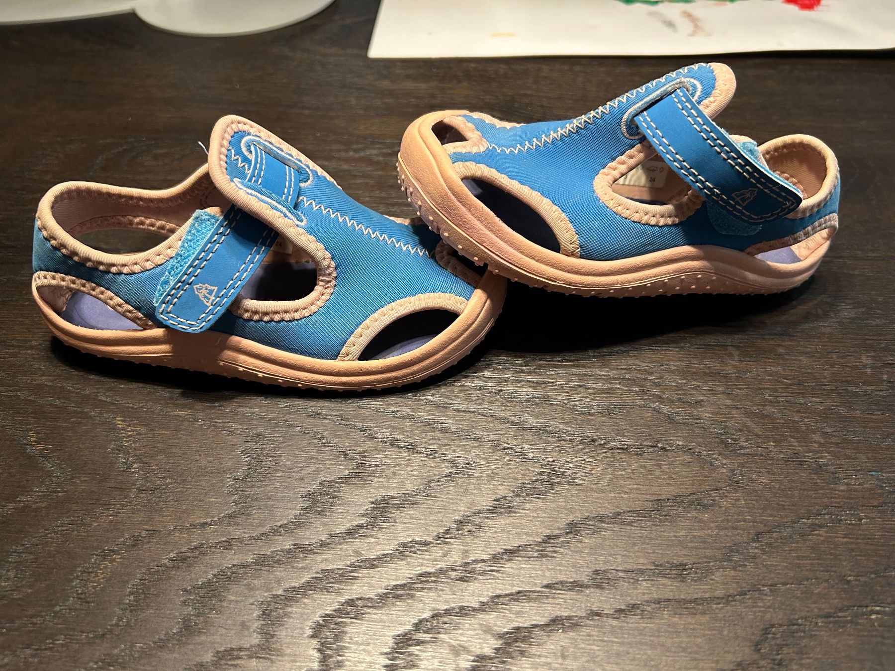 Scarpe per ragazze: Strand Sandalen Beach Mountain Gr 25 – Usato da Birmensdorf ZH venduto da LXro