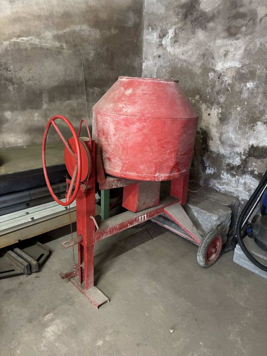 Tutte le macchine: Betonmischer – Usato da Baar venduto da Himmelarsch78 1
