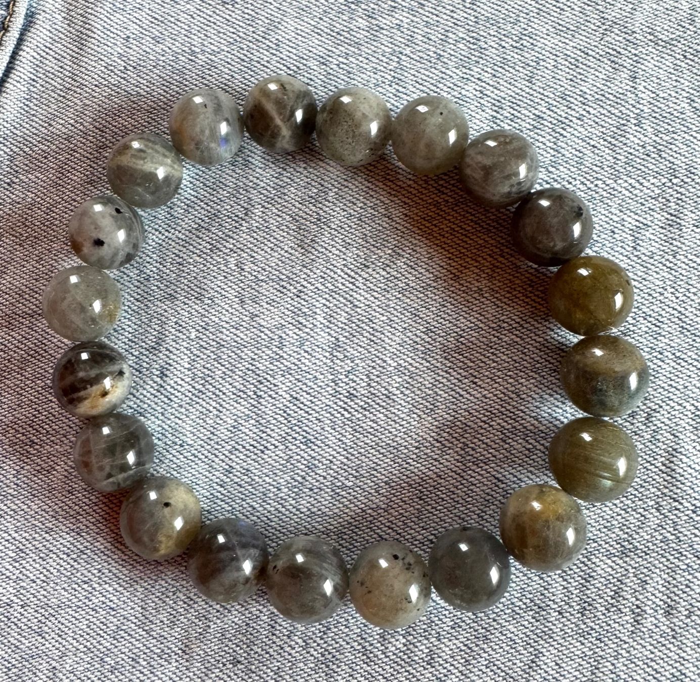 Armbänder & -reifen: Labradorit  Armband.   elast    TOP!!!  10mm   interessant – Neu und originalverpackt aus Leuggern von gemshow